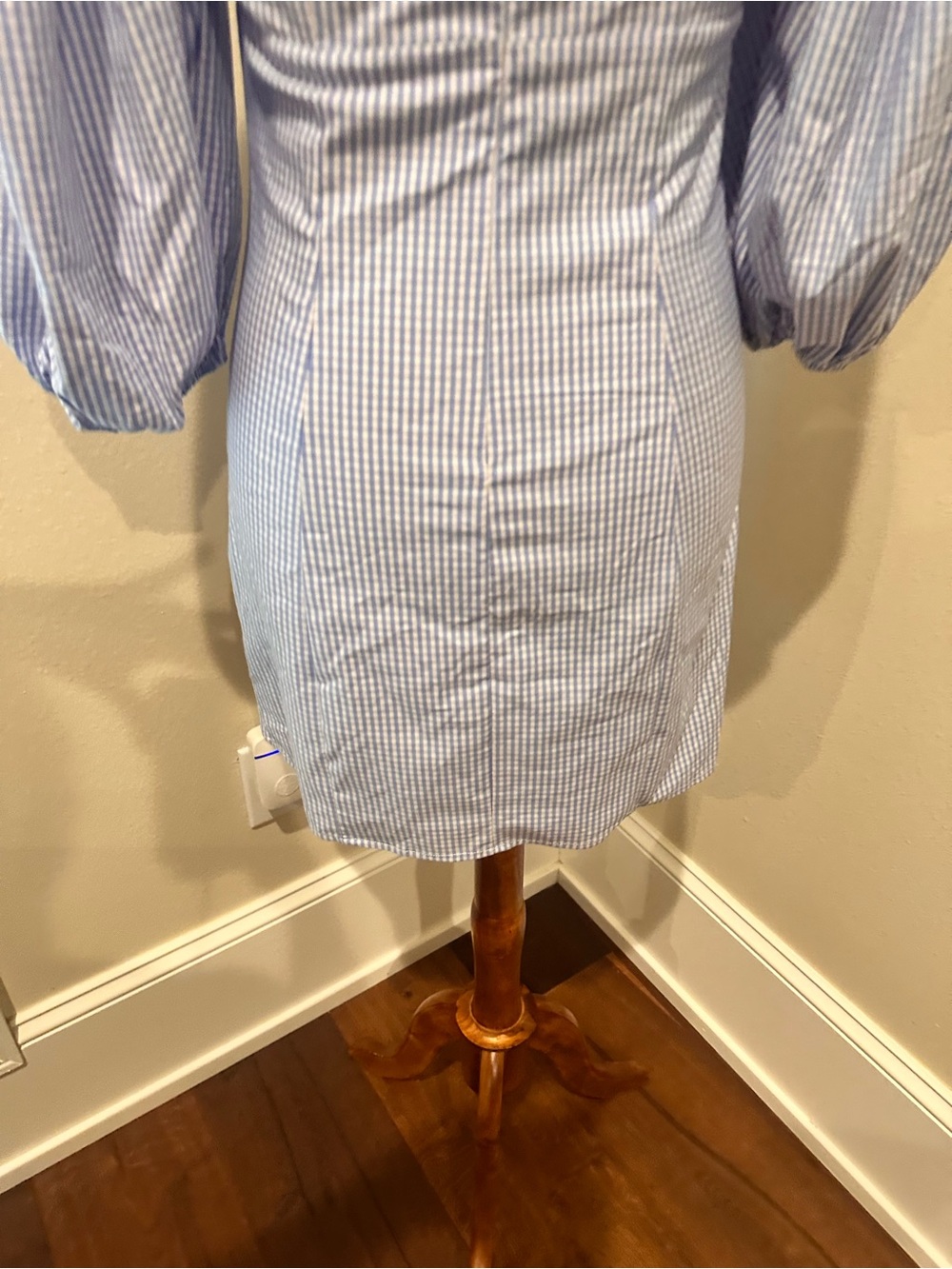 Forever21 Square Neck Puff-Sleeve Mini Dress in Light Blue Gingham Small - Picture 12 of 15